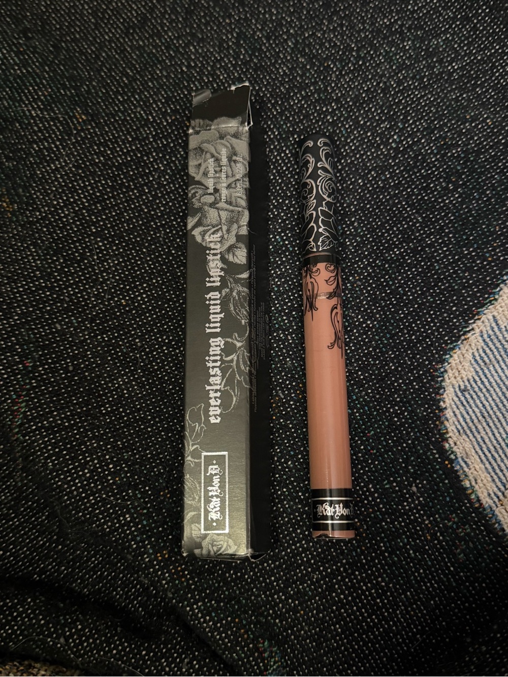 Kat Von D Bow n Arrow BNIB Liquid Lipstick